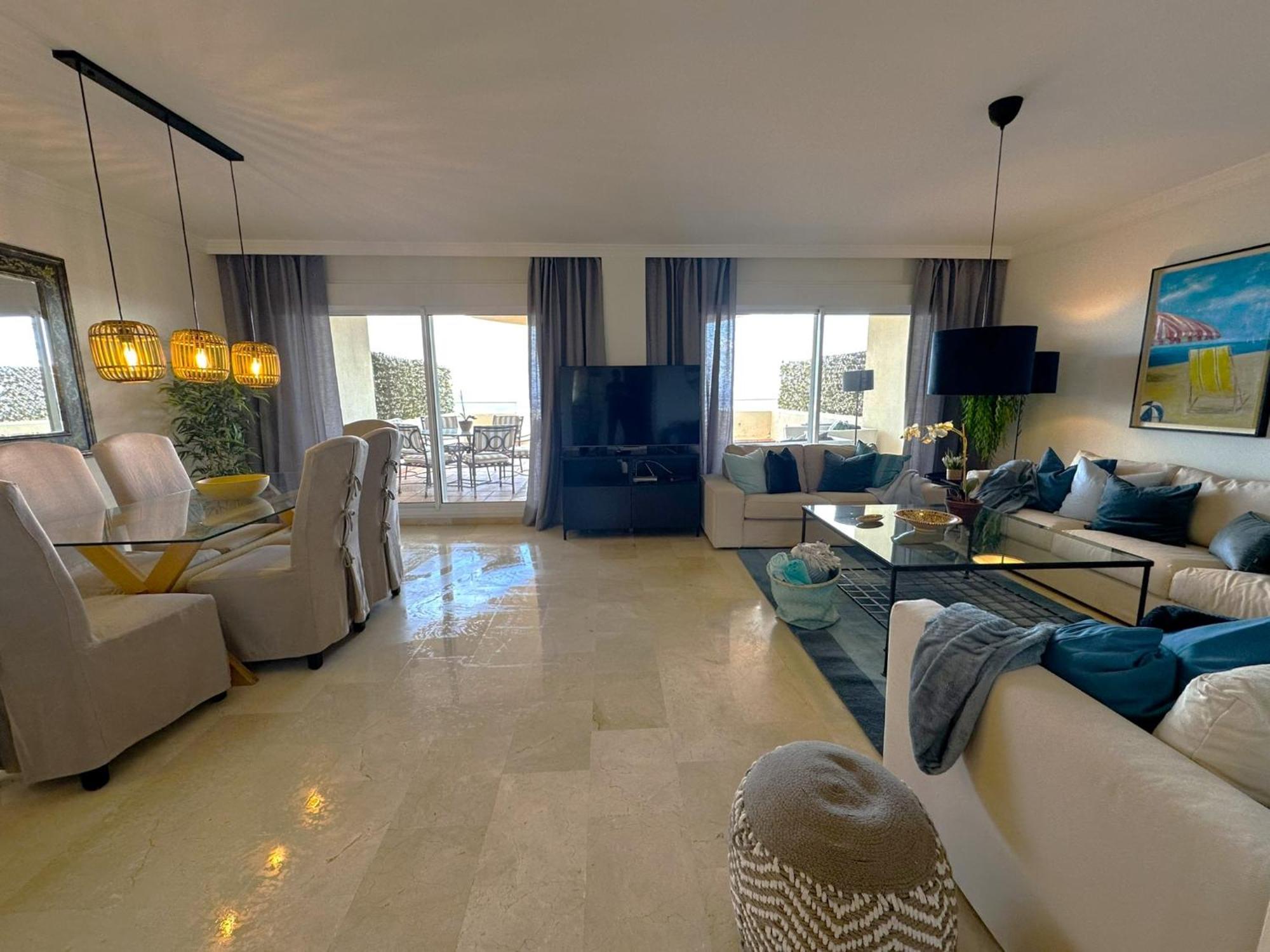Apartments Bermuda Beach إِستيبونا المظهر الخارجي الصورة