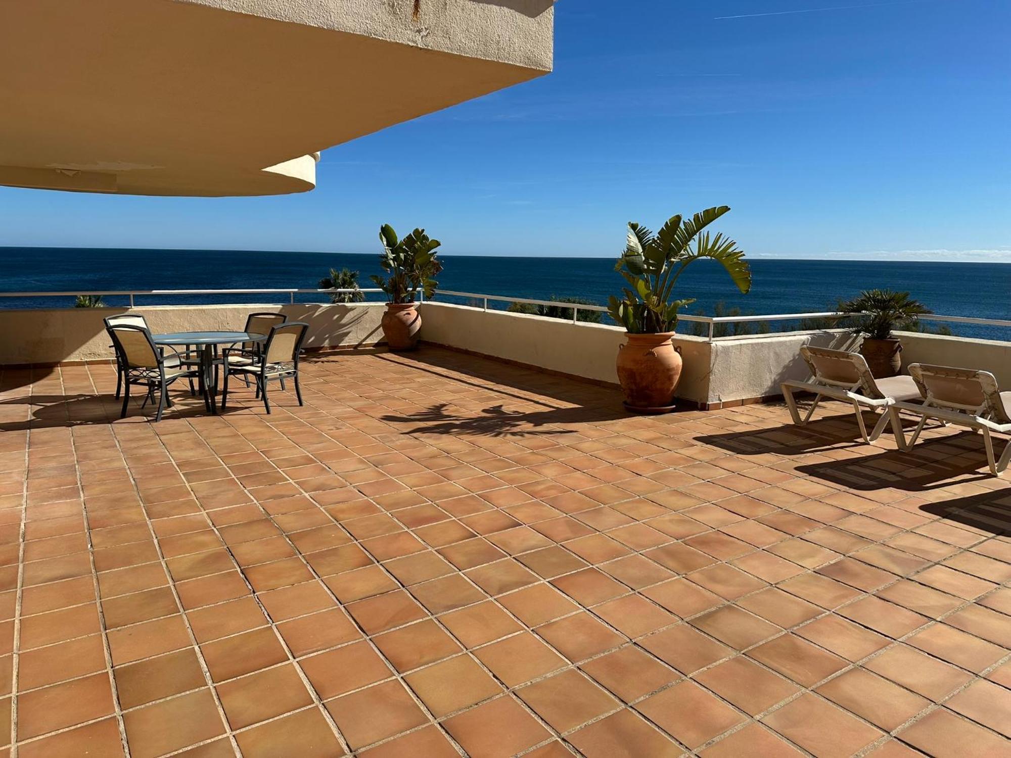 Apartments Bermuda Beach إِستيبونا المظهر الخارجي الصورة