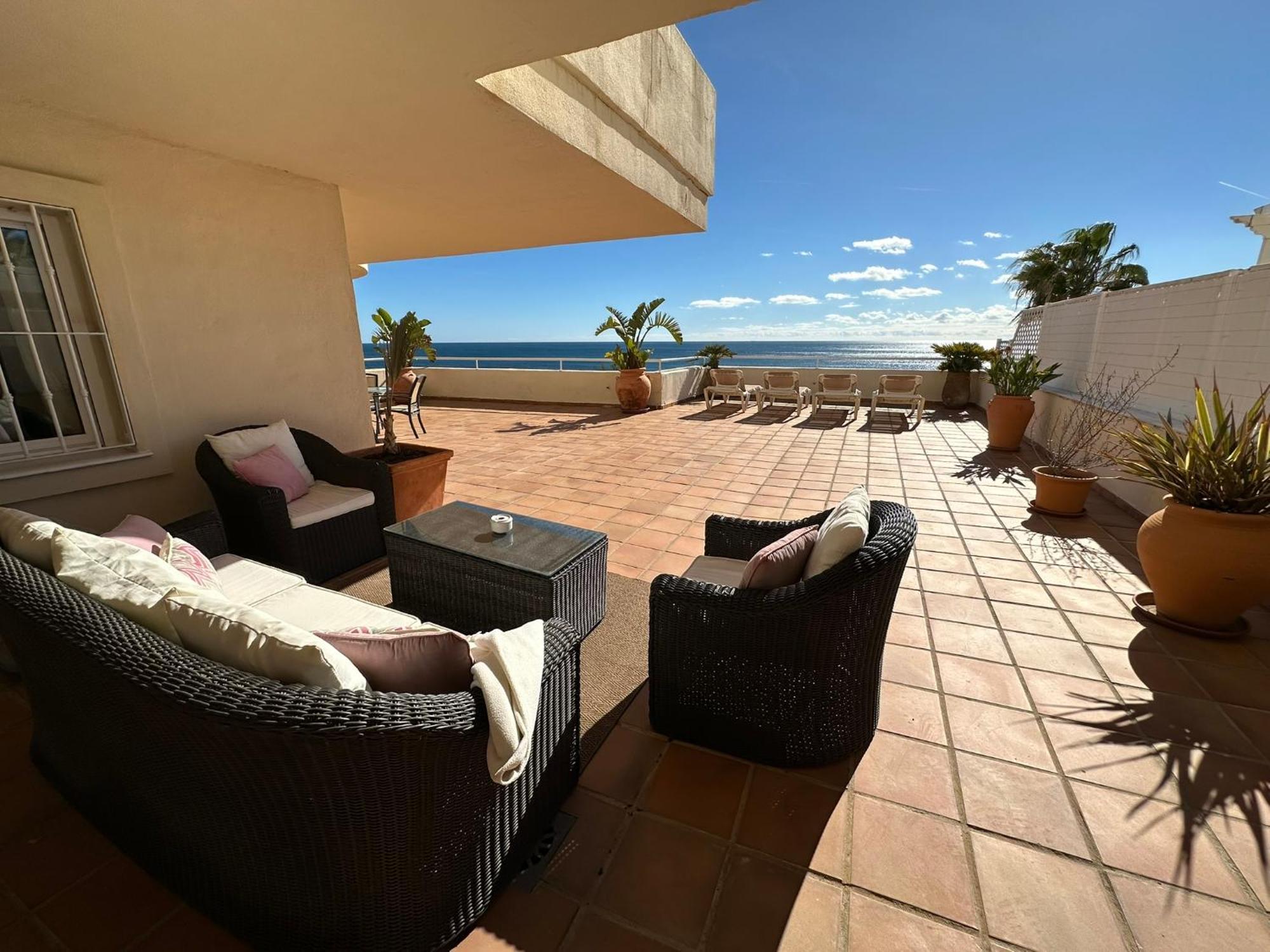Apartments Bermuda Beach إِستيبونا المظهر الخارجي الصورة