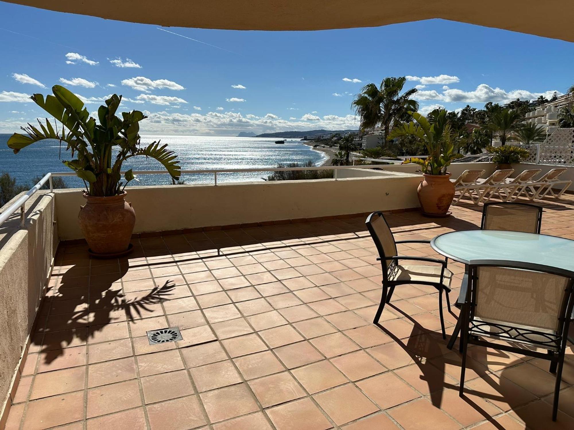 Apartments Bermuda Beach إِستيبونا المظهر الخارجي الصورة