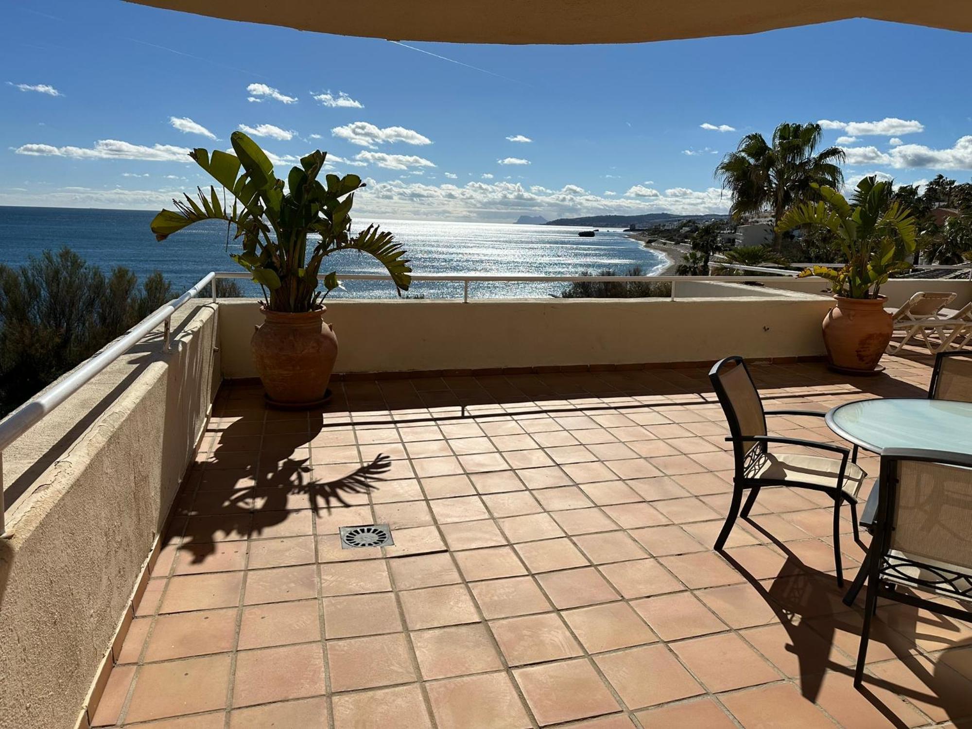 Apartments Bermuda Beach إِستيبونا المظهر الخارجي الصورة