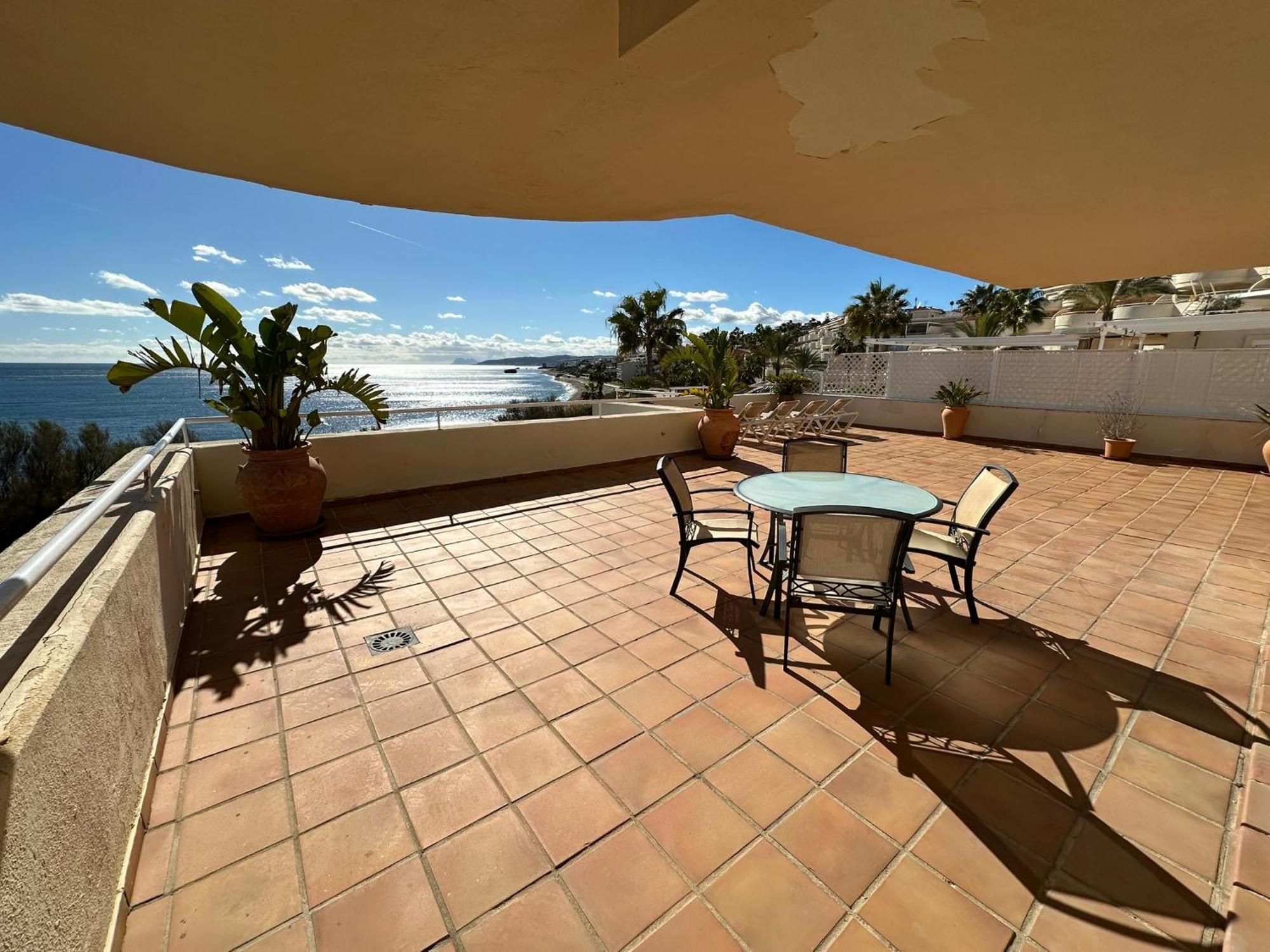 Apartments Bermuda Beach إِستيبونا المظهر الخارجي الصورة