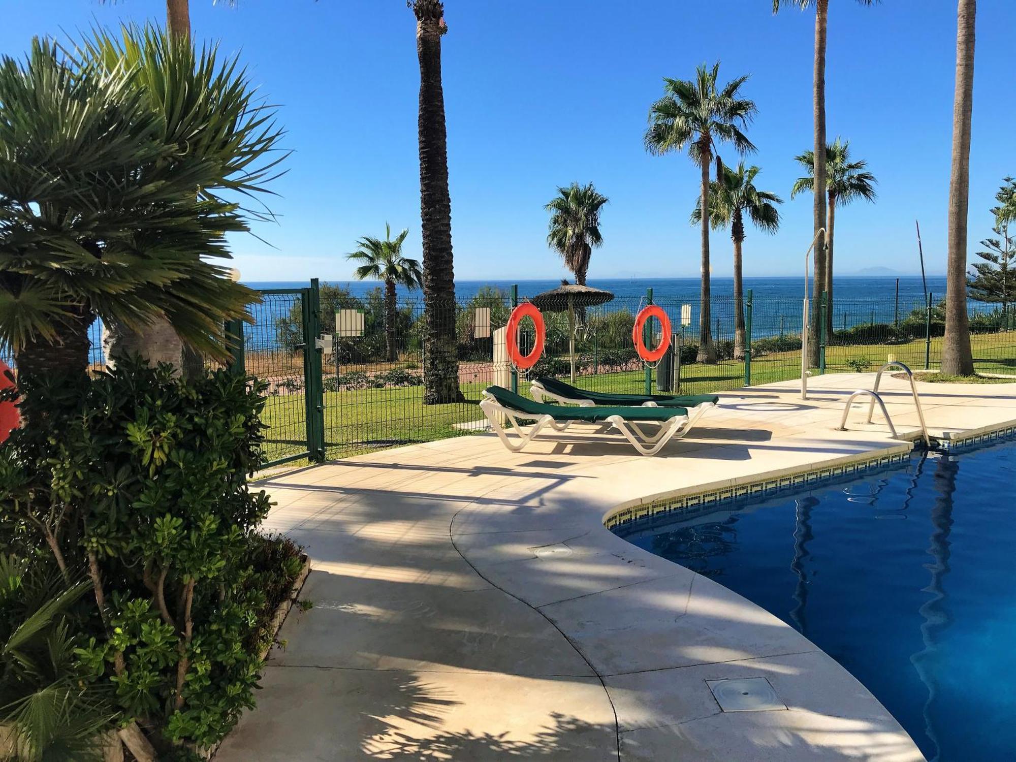 Apartments Bermuda Beach إِستيبونا المظهر الخارجي الصورة