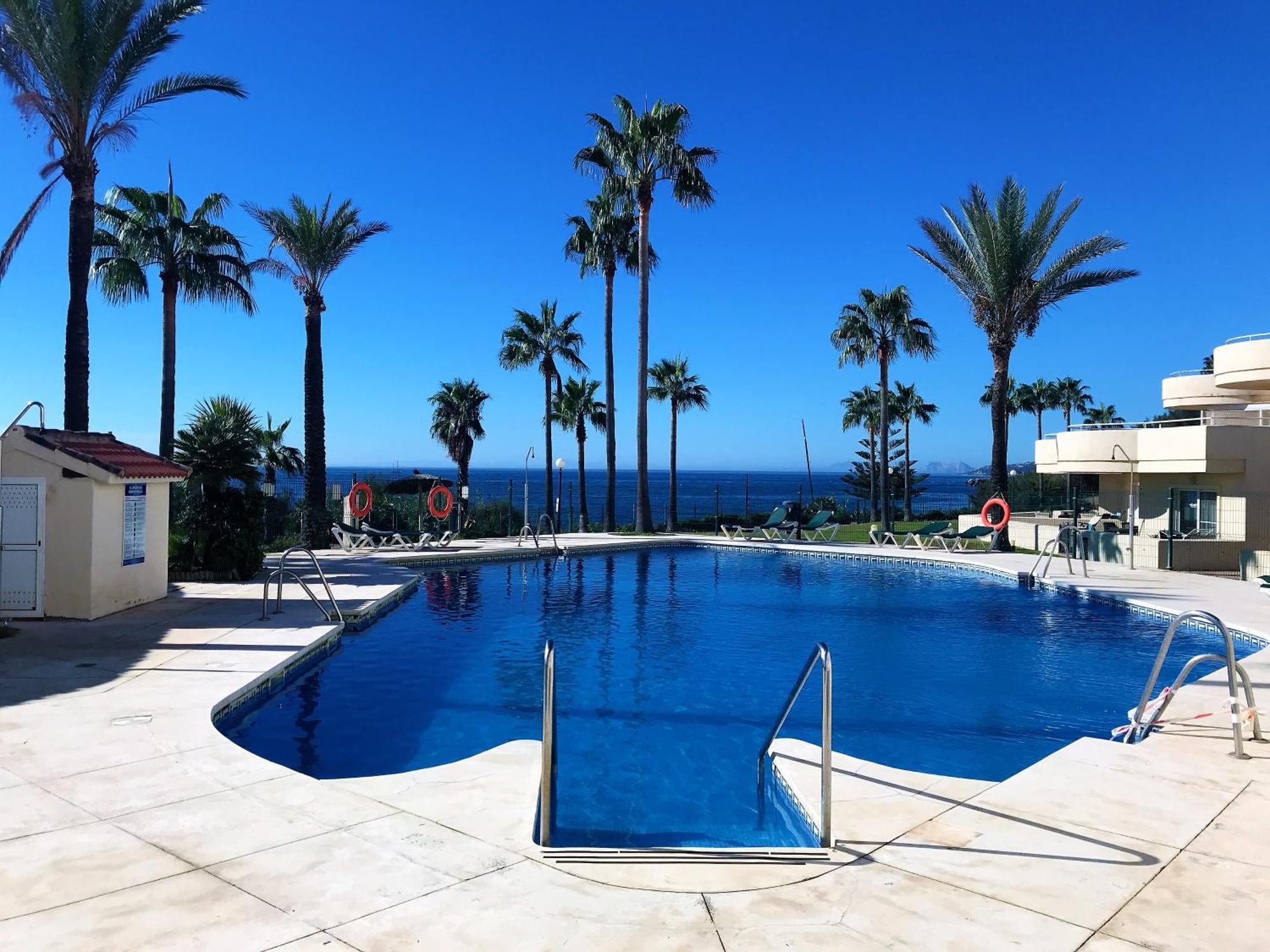 Apartments Bermuda Beach إِستيبونا المظهر الخارجي الصورة